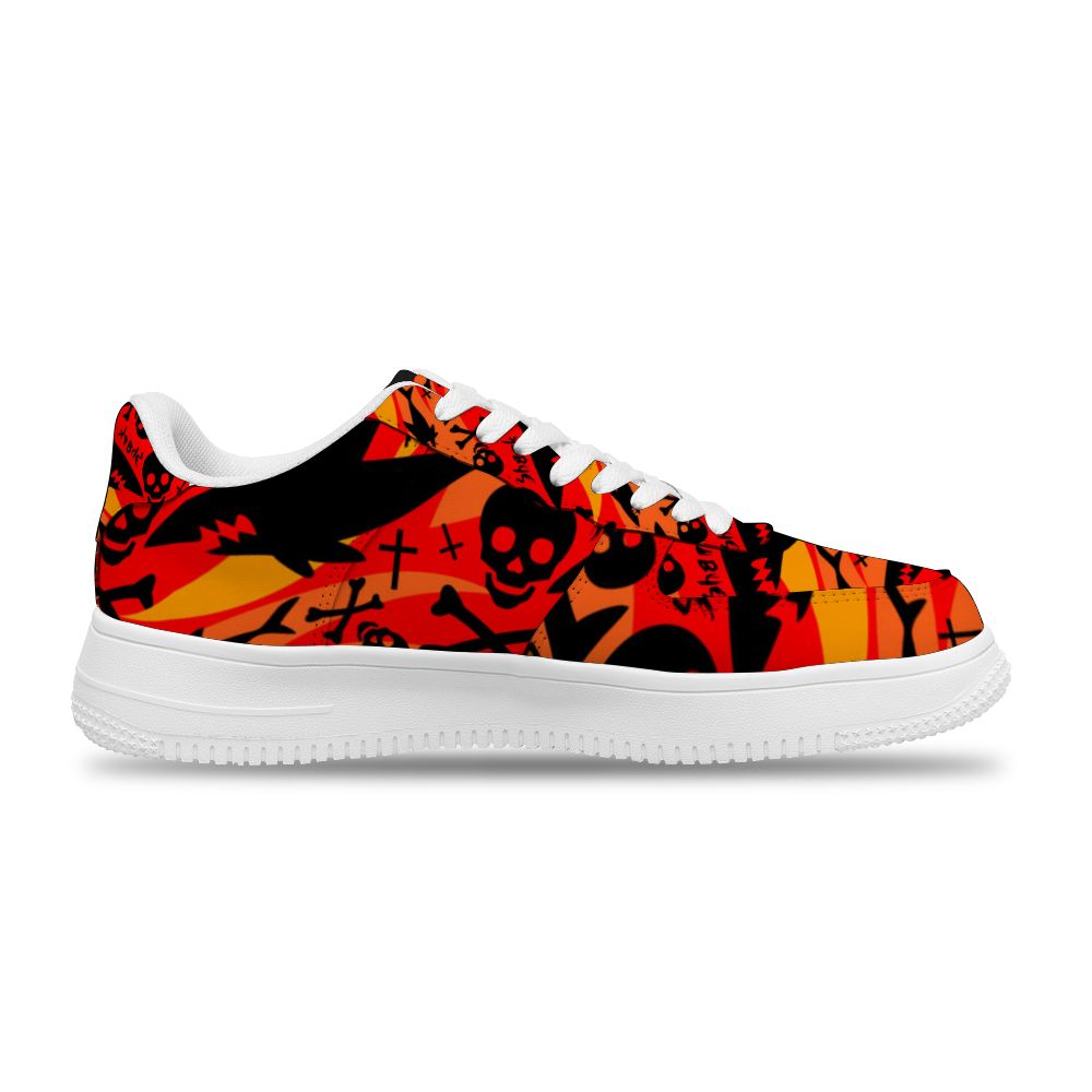 Benutzerdefinierte Hai und Totenkopf weiße Schuhfutter Sneakers für Frauen und Männer