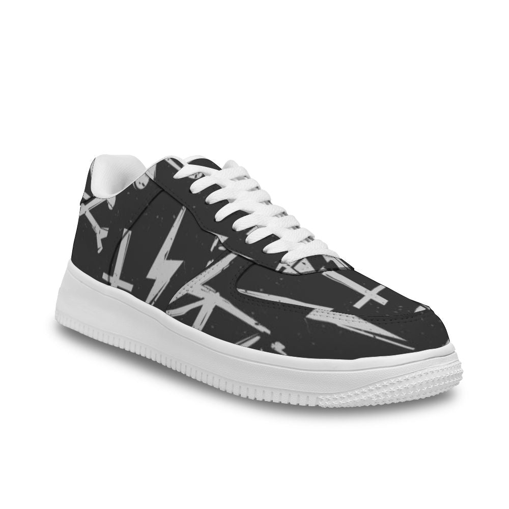 Passen Sie weiße Totenkopf auf schwarzem Hintergrund Sneakers für Frauen und Männer an