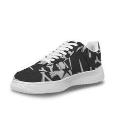 Passen Sie weiße Totenkopf auf schwarzem Hintergrund Sneakers für Frauen und Männer an
